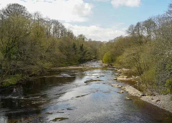 Nelson * Burton in Lonsdale